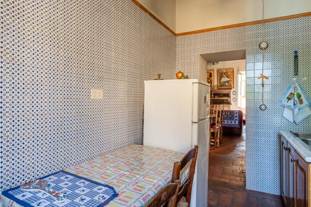 La Casa Di Ida Apartment Пеша Екстериор снимка