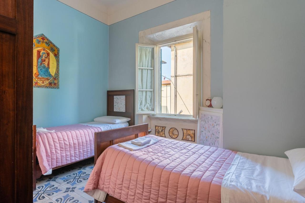 La Casa Di Ida Apartment Пеша Екстериор снимка