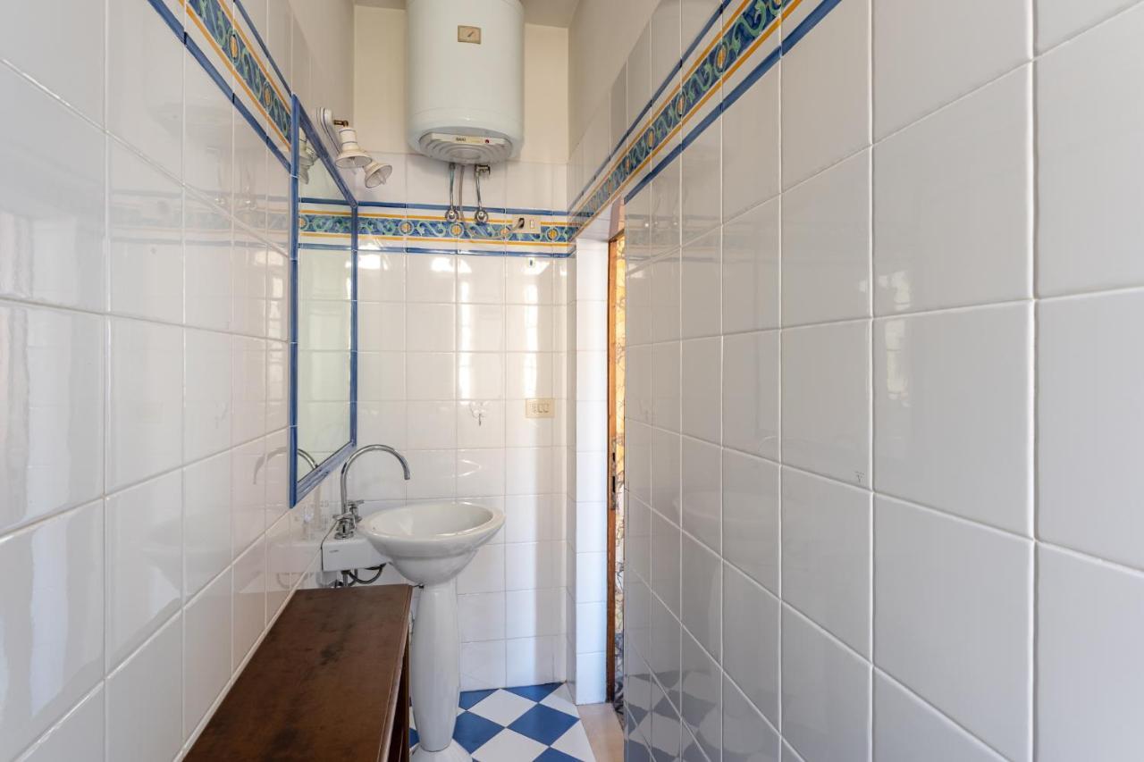 La Casa Di Ida Apartment Пеша Екстериор снимка