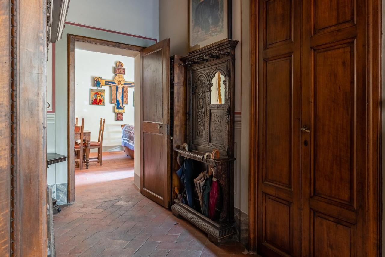 La Casa Di Ida Apartment Пеша Екстериор снимка